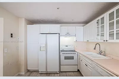 2801 NE 183rd St #510W, Aventura, FL 33160 - Photo 7