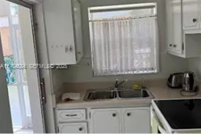 201 NE 14th Avenue #3A, Hallandale Beach, FL 33009 - Photo 5