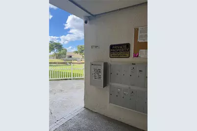 8100 Sunrise Lakes Blvd #109, Sunrise, FL 33322 - Photo 11