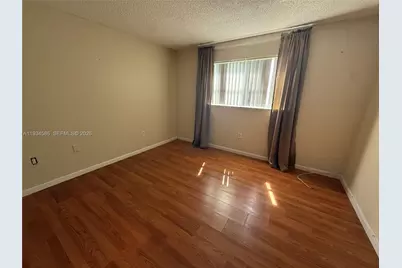 8100 Sunrise Lakes Blvd #109, Sunrise, FL 33322 - Photo 15