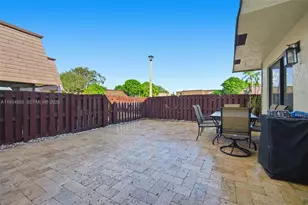 2647 NW 99th Ave, Coral Springs, FL 33065 - Photo 23