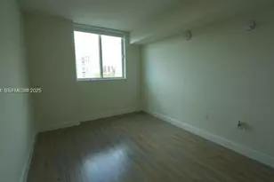 987 SW 37th Ave, Miami, FL 33135 - Photo 3