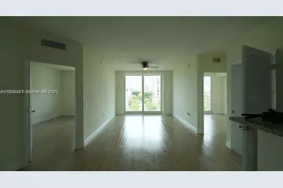 987 SW 37th Ave #1012, Miami, FL 33135 - Photo 1