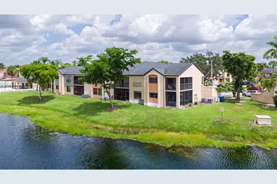 8250 NW 191st St #10-D, Hialeah, FL 33015 - Photo 21