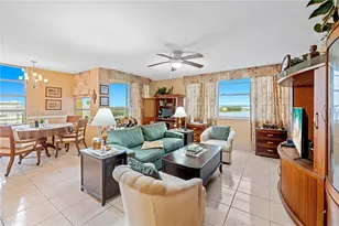 1301 NE Miami Gardens Dr, Miami, FL 33179 - Photo 1