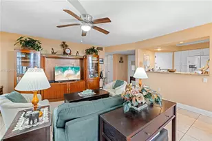 1301 NE Miami Gardens Dr, Miami, FL 33179 - Photo 5