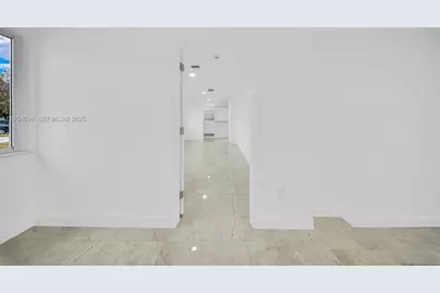 2410 NW 155th Ter, Miami Gardens, FL 33054 - Photo 15