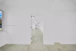 2410 NW 155th Terrace, Miami Gardens, FL 33054 - Photo 15