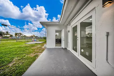 2410 NW 155th Ter, Miami Gardens, FL 33054 - Photo 41