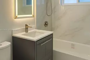 11865 SW 186th St, Miami, FL 33177 - Photo 5