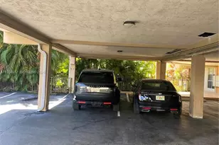 2420 Diana Dr, Hallandale Beach, FL 33009 - Photo 13