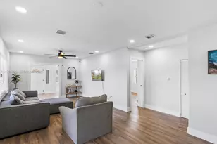 1048 NW 33rd Ave, Miami, FL 33125 - Photo 37