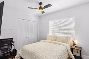 1048 NW 33rd Ave, Miami, FL 33125 - Photo 45