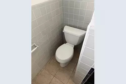 101 SW 4th Ave #2, Hallandale Beach, FL 33009 - Photo 5