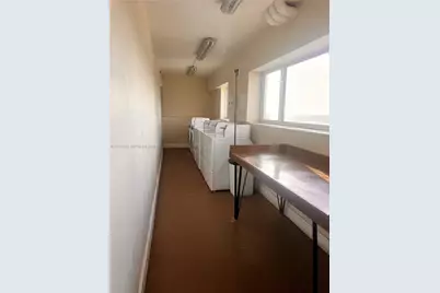 300 Oregon St #506, Hollywood, FL 33019 - Photo 7