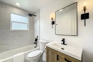 5880 SW 13th St, Plantation, FL 33317 - Photo 31