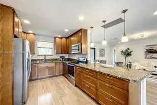 5880 SW 13th St, Plantation, FL 33317 - Photo 17