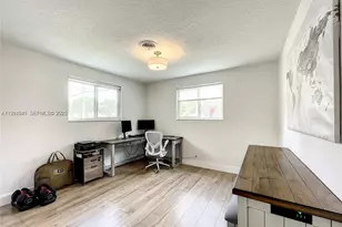 5880 SW 13th St, Plantation, FL 33317 - Photo 25