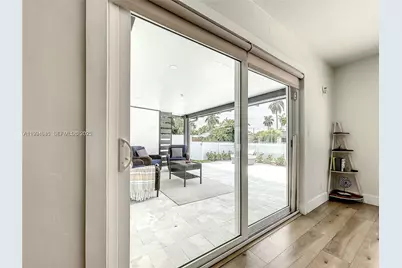 5880 SW 13th St, Plantation, FL 33317 - Photo 23