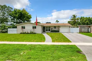 5880 SW 13th St, Plantation, FL 33317 - Photo 3