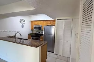 5612 Rock Island Rd, Tamarac, FL 33319 - Photo 5