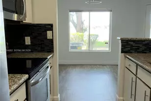 2445 NW 33rd St, Oakland Park, FL 33309 - Photo 9