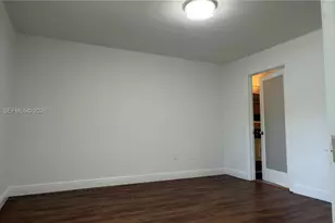 2445 NW 33rd St, Oakland Park, FL 33309 - Photo 17