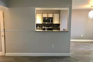 2445 NW 33rd St, Oakland Park, FL 33309 - Photo 3