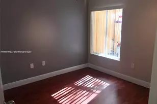 2445 NW 33rd St, Oakland Park, FL 33309 - Photo 9