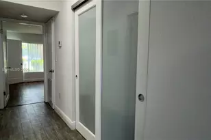 2445 NW 33rd St, Oakland Park, FL 33309 - Photo 27