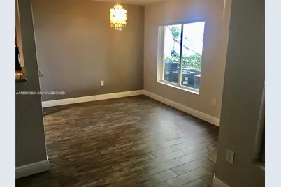 2445 NW 33rd St #1404, Oakland Park, FL 33309 - Photo 5