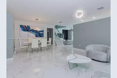 2738 Misty Oaks Cir, Royal Palm Beach, FL 33411 - Photo 7