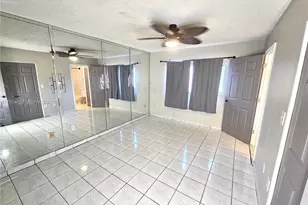 7762 W 34th Ln, Hialeah, FL 33018 - Photo 11