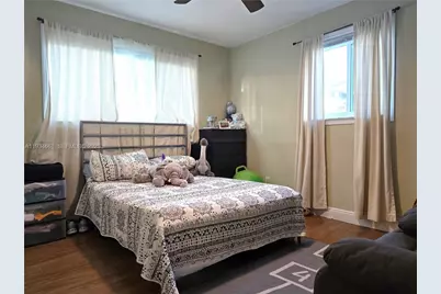 6626 SW 1st Ct, Pembroke Pines, FL 33023 - Photo 9