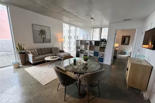 151 SE 1st St, Miami, FL 33131 - Photo 9