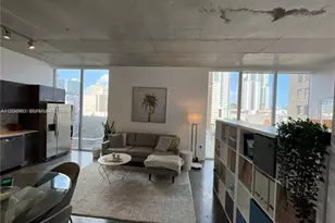 151 SE 1st St, Miami, FL 33131 - Photo 1