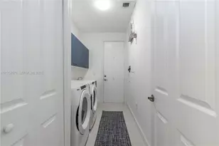 13721 NW 18th St, Pembroke Pines, FL 33028 - Photo 31