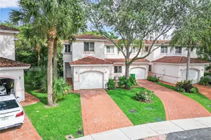 7659 Tamarac Island Cir, Tamarac, FL 33321 - Photo 3