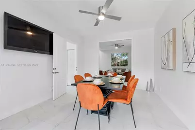 10922 NW 49th Dr, Coral Springs, FL 33076 - Photo 25