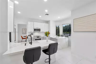 10922 NW 49th Dr, Coral Springs, FL 33076 - Photo 35