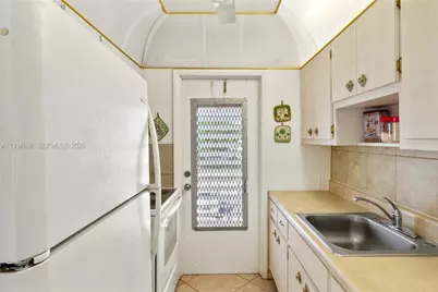 2850 W Golf Blvd #211, Pompano Beach, FL 33064 - Photo 9