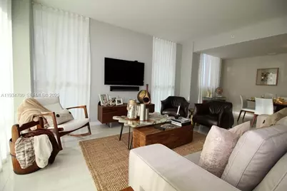 7751 NW 107th Ave #405, Doral, FL 33178 - Photo 9