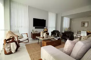 7751 NW 107th Ave, Doral, FL 33178 - Photo 9