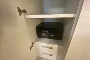 777 N Ocean Dr, Hollywood, FL 33019 - Photo 23