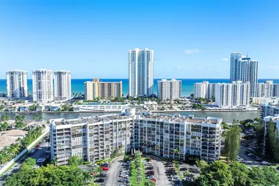 1000 Parkview Dr #316, Hallandale Beach, FL 33009 - Photo 37