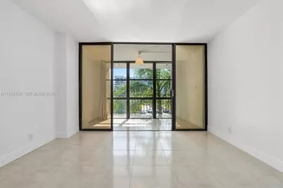 1000 Parkview Dr #316, Hallandale Beach, FL 33009 - Photo 15
