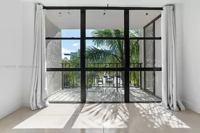 1000 Parkview Dr #316, Hallandale Beach, FL 33009 - Photo 17