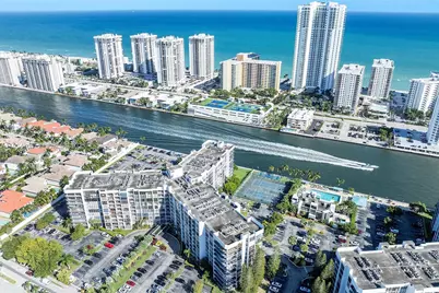 1000 Parkview Dr #316, Hallandale Beach, FL 33009 - Photo 39