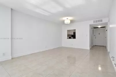 1000 Parkview Dr #316, Hallandale Beach, FL 33009 - Photo 11