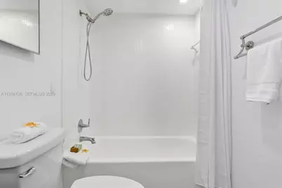 1000 Parkview Dr #316, Hallandale Beach, FL 33009 - Photo 21